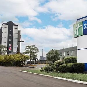 Hotel Express Toronto-north York By Ihg